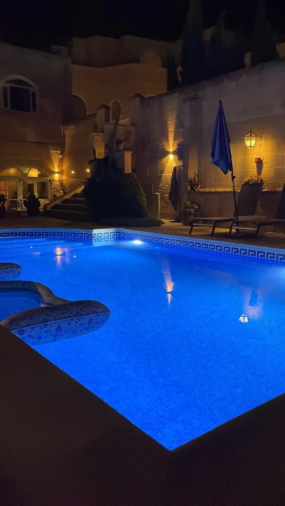 21 A Villa Għarb Екстериор снимка